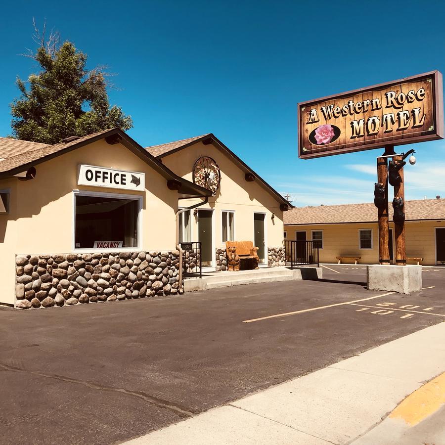 A Western Rose Cody Exterior foto